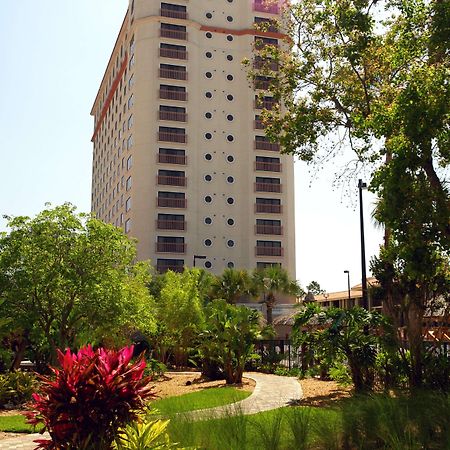 Doubletree By Hilton Hotel Orlando At Seaworld Williamsburg Екстериор снимка