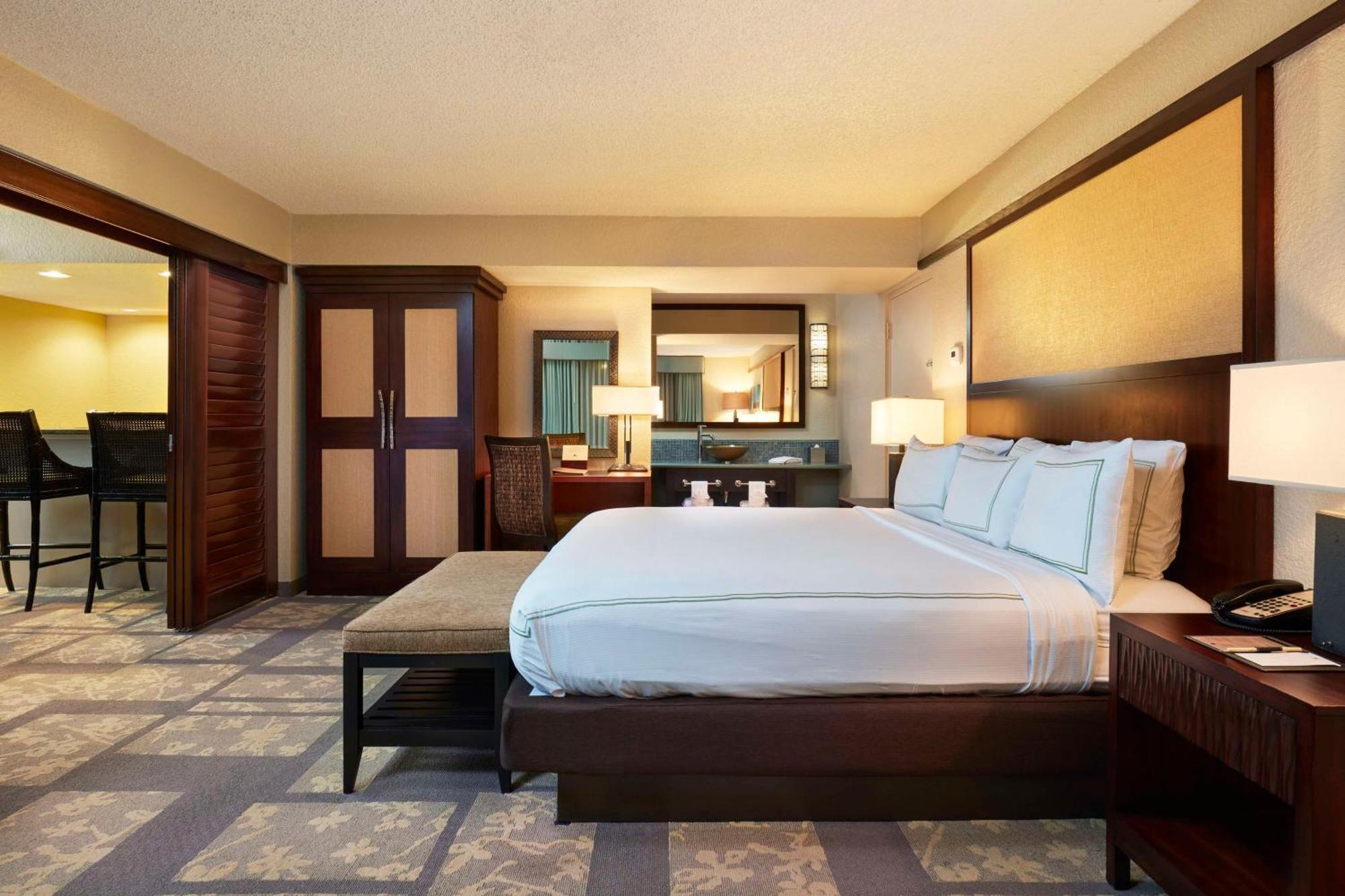 Doubletree By Hilton Hotel Orlando At Seaworld Williamsburg Екстериор снимка
